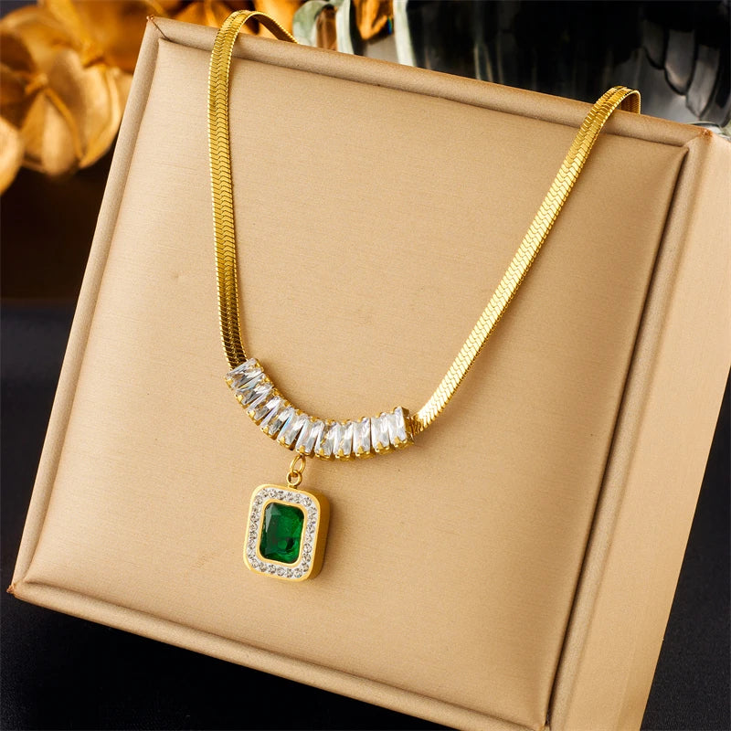 Juego de joyas para mujeres DIEYURO: collar, pendientes y colgante de zirconita verde cuadrada de acero inoxidable 316L de lujo, no descolorido, ideales como regalo.